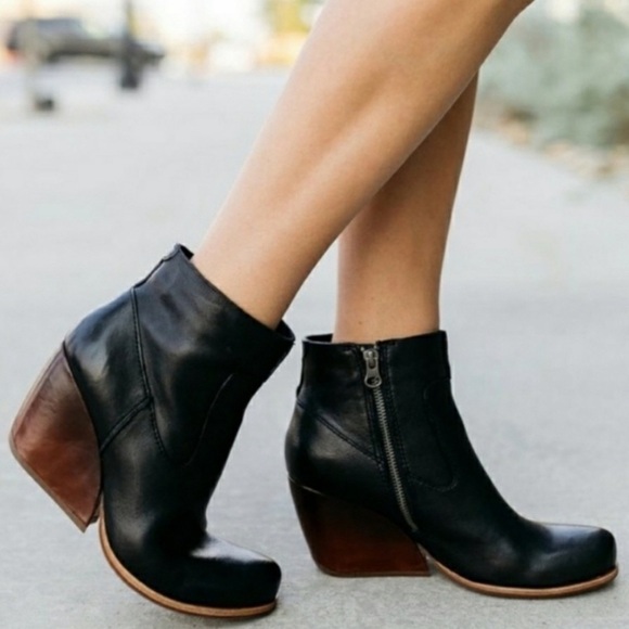 Korks Kork-Ease Gemini V Black Leather Ankle Boots Booties Size 6 - Picture 1 of 10